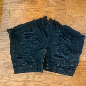 American eagle black shorts